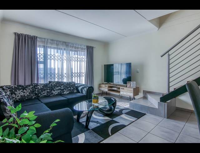 3 BEDROOM APARTMENT RENTED IN BARBEQUE DOWNS